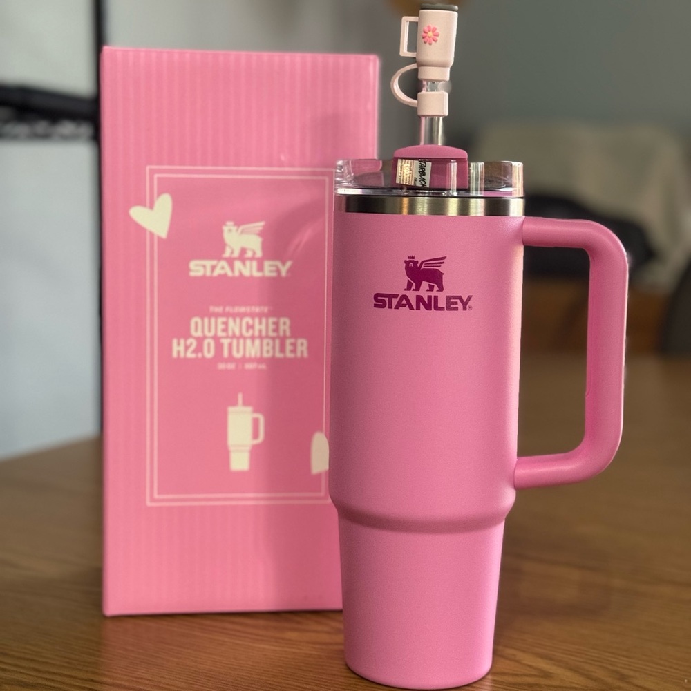 Stanley Pink Quencher H2.0 Mug